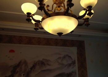 Chất liệu đèn chùm bát đá quyết định đến giá thành sản phẩm