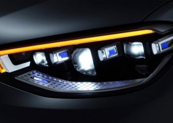 Ưu điểm của đèn pha là gì? 