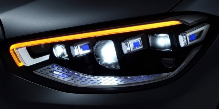 Ưu điểm của đèn pha là gì? 