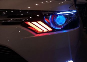 Tính ứng dụng của đèn trong các buổi biểu diễn