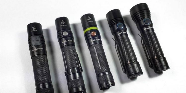 Công cụ cung cấp nguồn sáng lớn