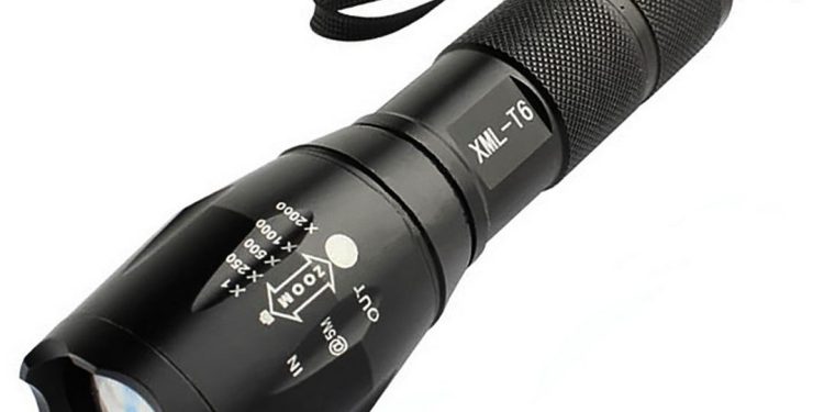 Khi mua đèn pin công suất lớn cần xác định đúng nhu cầu.