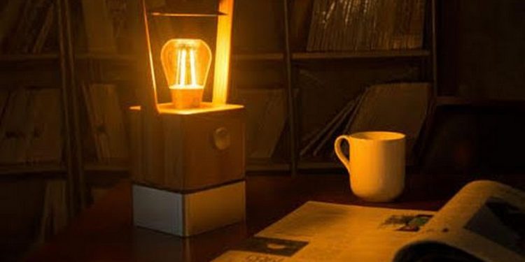 Trang trí đèn sợi đốt cho góc làm việc của bạn