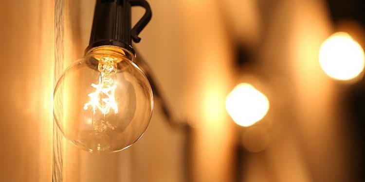 Cách sử dụng đèn sợi đốt halogen an toàn