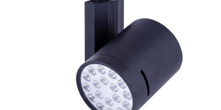 Bảo quản đèn Spotlight hiệu quả