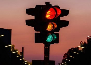 Các loại đèn giao thông ngày nay và cách sử dụng