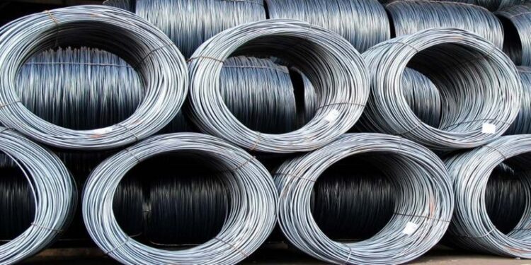 Dập nổi tên thương hiệu Pomina với khoảng cách đều nhau trên sản phẩm